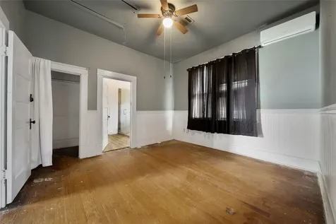 207 Northwood Street Houston TX 77009