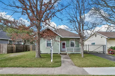 207 Northwood Street Houston TX 77009