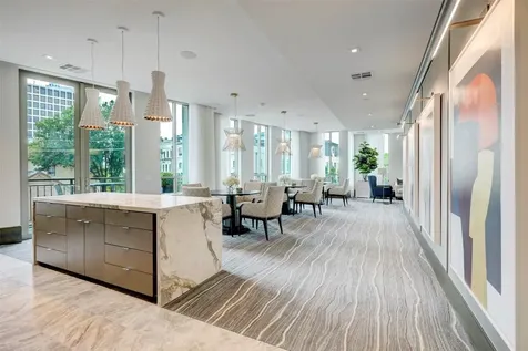 2325 Welch Street 704 Houston TX 77019