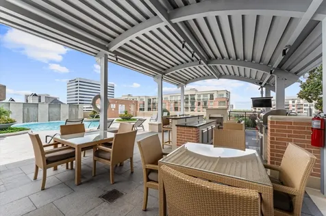 2207 Bancroft Street 1104 Houston TX 77027