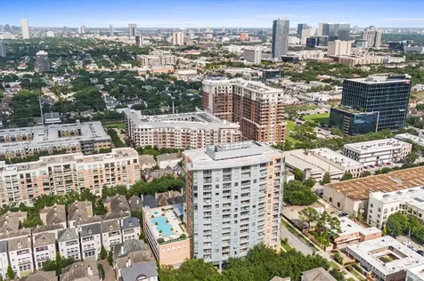 2207 Bancroft Street 1104 Houston TX 77027