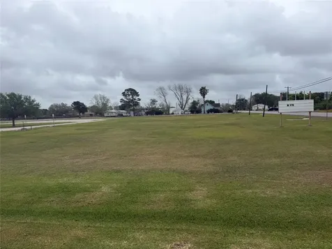 Lot 11-14 3rd Street Midfield TX 77458