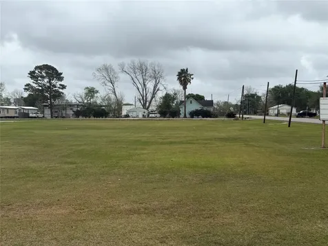 Lot 11-14 3rd Street Midfield TX 77458