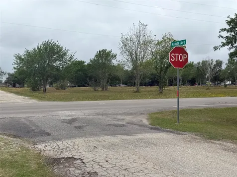 Lot 11-14 3rd Street Midfield TX 77458