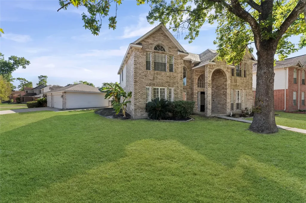 2922 Travick Lane Houston TX 77073