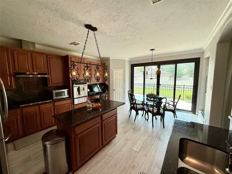 2922 Travick Lane Houston TX 77073