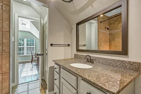 101 Oak Drive Friendswood TX 77546