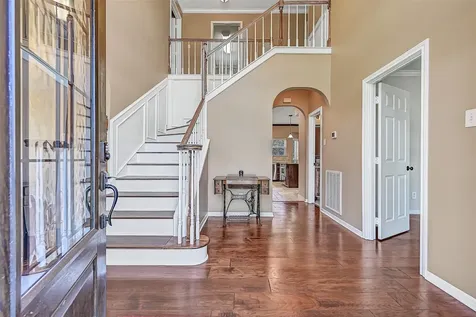 101 Oak Drive Friendswood TX 77546