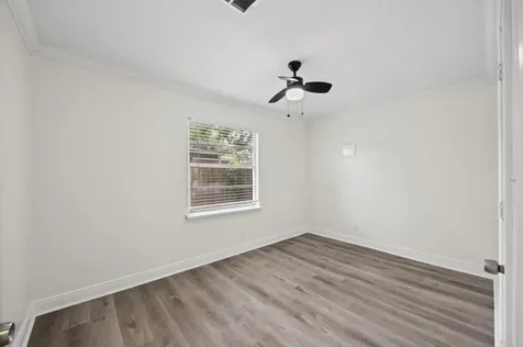 6410 Hartwick Road Houston TX 77016