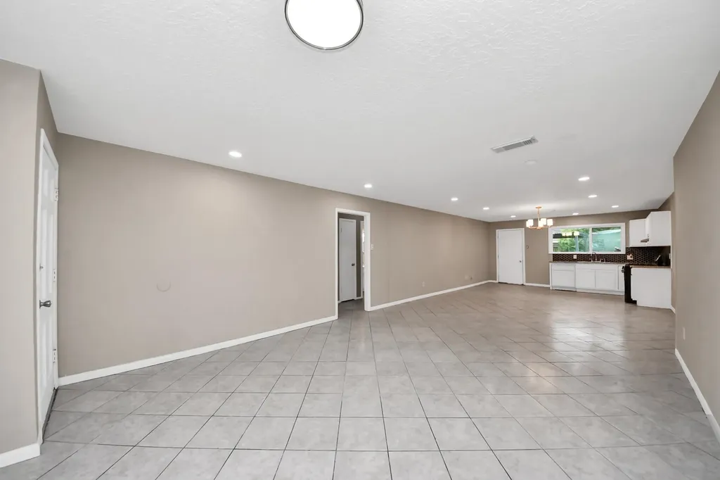 11607 Neff Street Houston TX 77072