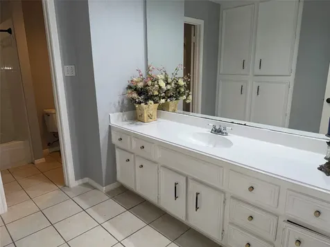 2128 Wimbleton Court Pearland TX 77581