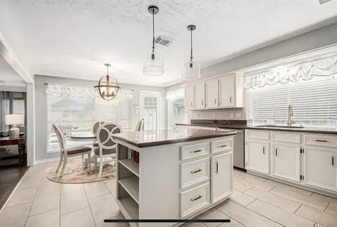 2128 Wimbleton Court Pearland TX 77581