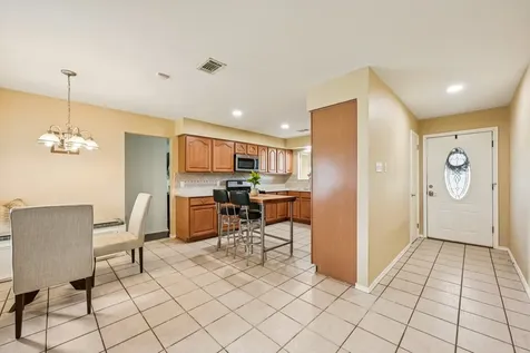 9631 Carousel Lane Houston TX 77080