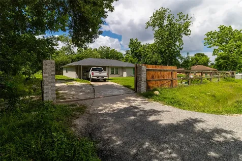 8925 Nyssa Street Houston TX 77078