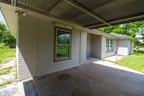 8925 Nyssa Street Houston TX 77078