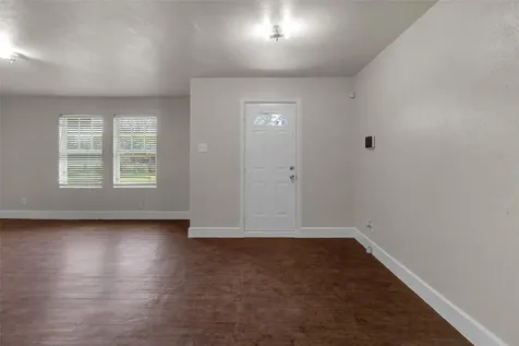 8925 Nyssa Street Houston TX 77078