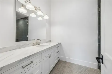 1328 Mickey Way Spring Valley Village TX 77055