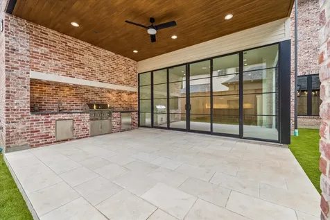 1328 Mickey Way Spring Valley Village TX 77055