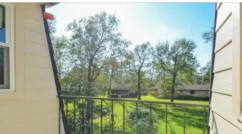 215 County Road 193 Alvin TX 77511