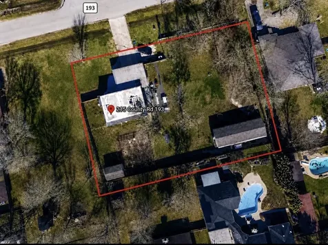 215 County Road 193 Alvin TX 77511