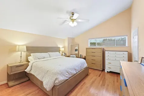 1953 Stoney Brook Drive 1953 Houston TX 77063