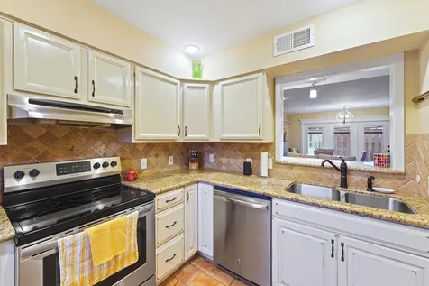 1953 Stoney Brook Drive 1953 Houston TX 77063