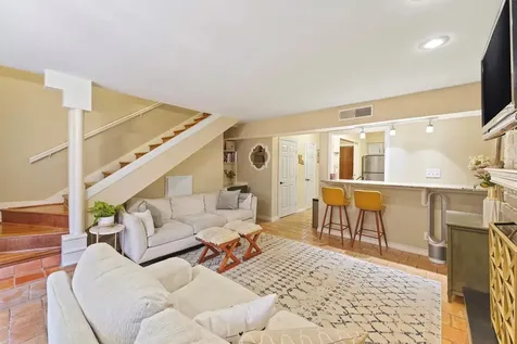 1953 Stoney Brook Drive 1953 Houston TX 77063