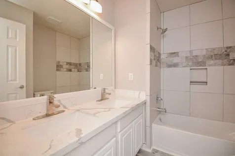 4006 Dell Lane Missouri City TX 77459