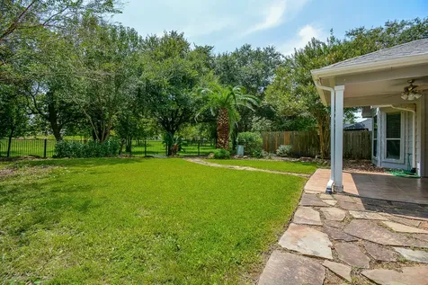 4006 Dell Lane Missouri City TX 77459