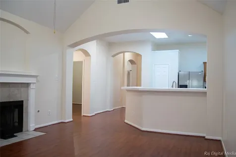 4918 Pinder Lane Pearland TX 77584