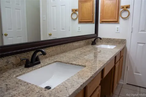 4918 Pinder Lane Pearland TX 77584