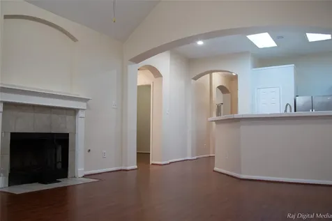 4918 Pinder Lane Pearland TX 77584