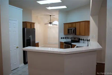 4918 Pinder Lane Pearland TX 77584