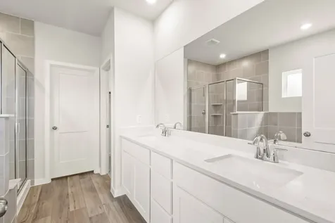 11015 Youngquist Drive Mont Belvieu TX 77535