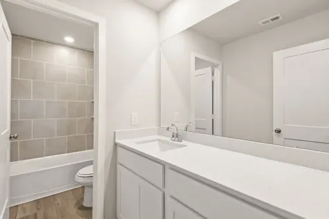 11015 Youngquist Drive Mont Belvieu TX 77535