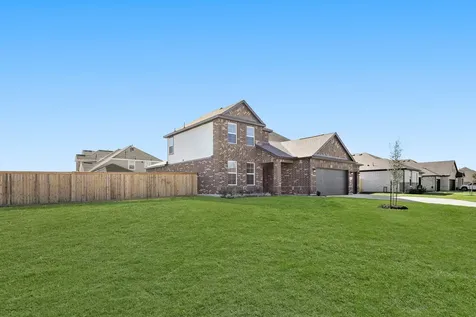 11015 Youngquist Drive Mont Belvieu TX 77535