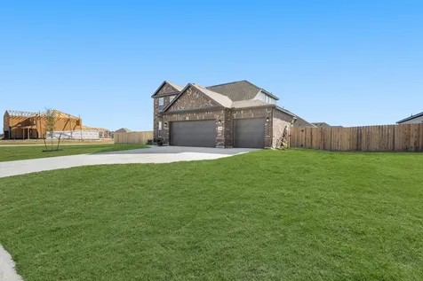 11015 Youngquist Drive Mont Belvieu TX 77535
