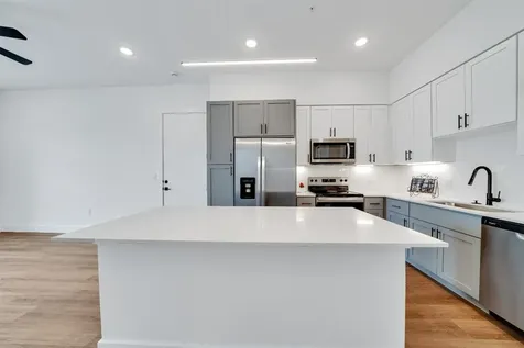 1601-305 Mustang Drive Marble Falls TX 78654