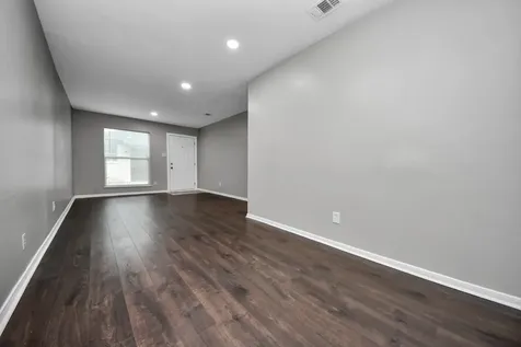 1736 Crestdale Drive 6 Houston TX 77080