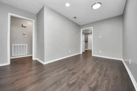 1736 Crestdale Drive 6 Houston TX 77080