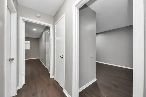 1736 Crestdale Drive 6 Houston TX 77080