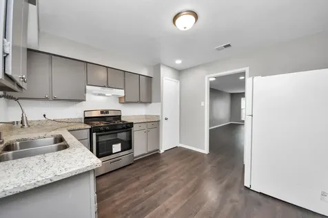 1736 Crestdale Drive 6 Houston TX 77080