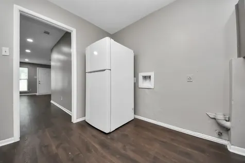 1736 Crestdale Drive 6 Houston TX 77080
