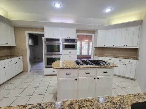 10 Dovewood Place The Woodlands TX 77381