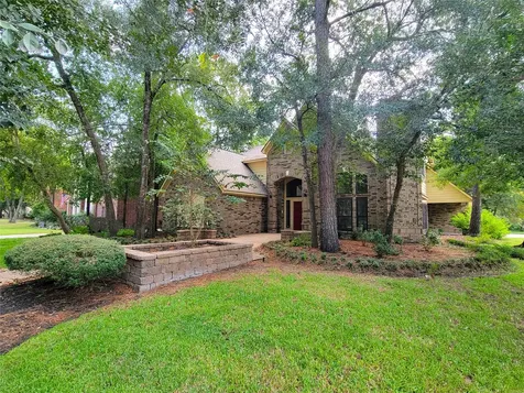 10 Dovewood Place The Woodlands TX 77381