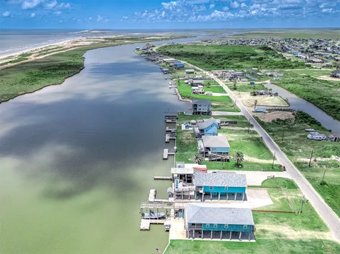 957 Private Road 675 Bay City TX 77414