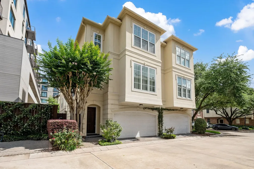 1918 Greenwich Terrace Drive Houston TX 77019