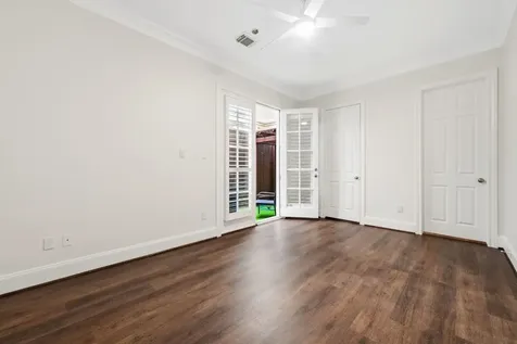 1918 Greenwich Terrace Drive Houston TX 77019