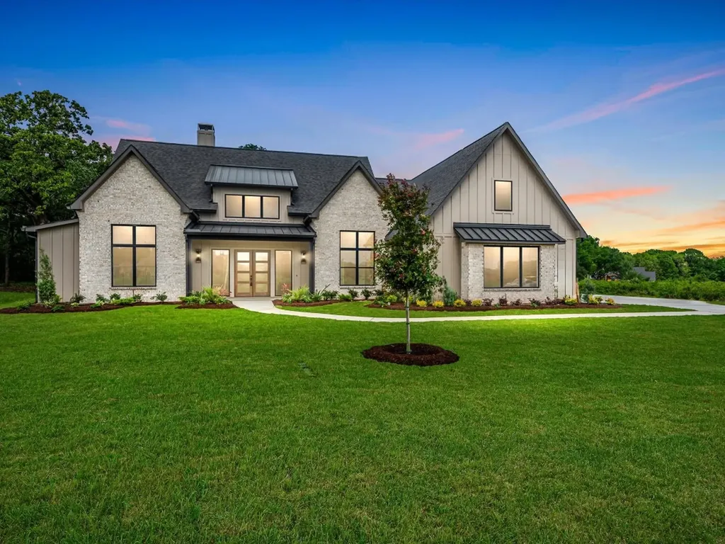 10039 Lakeside Oaks Drive Plantersville TX 77363