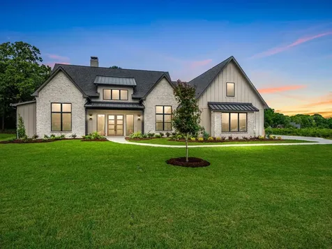 10039 Lakeside Oaks Drive Plantersville TX 77363